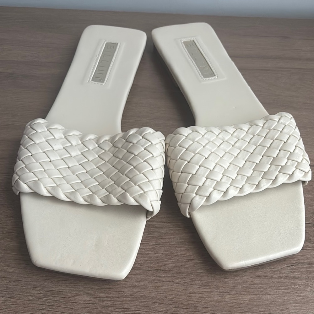 Billini Women's Cream Woven Slide Sandals size 9 NWOT - Picture 2 of 4